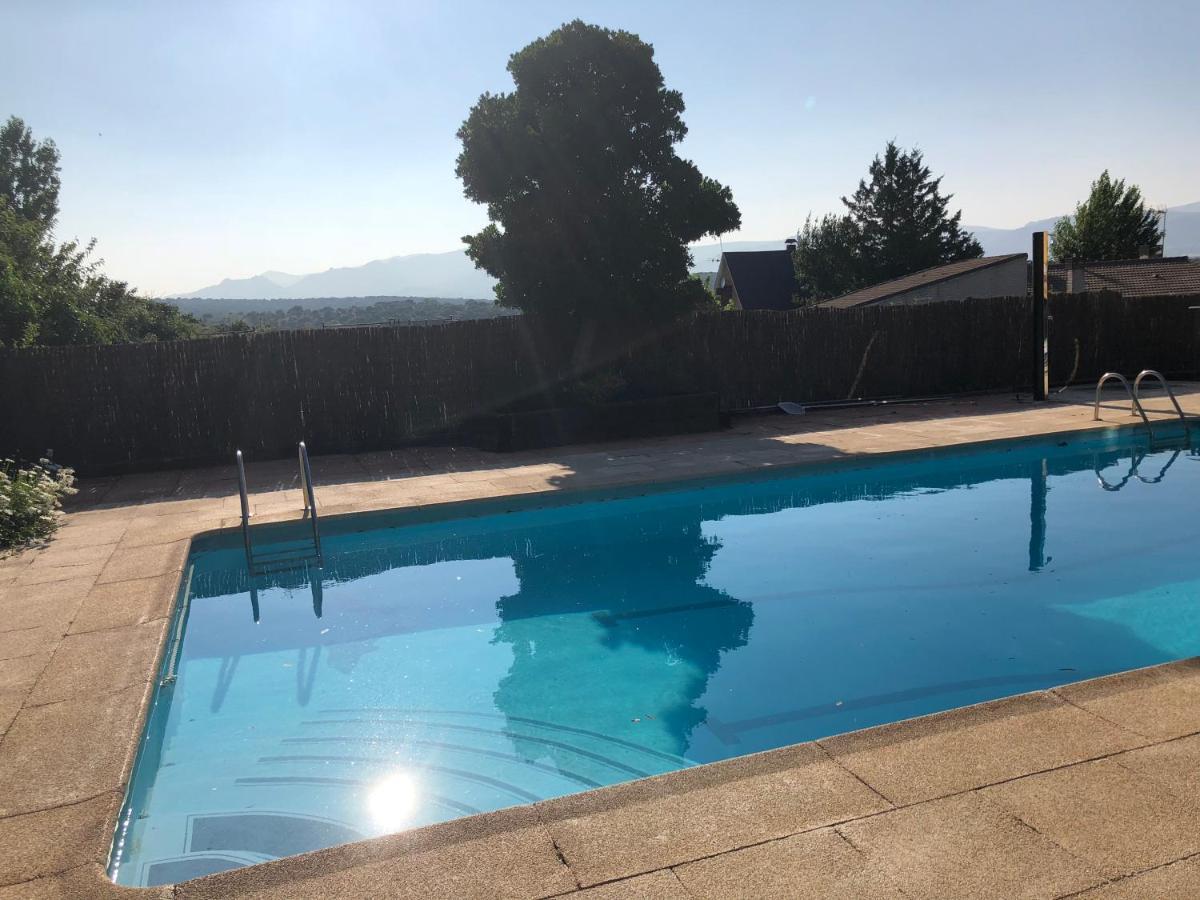 Villa Margasol Pedrezuela Exterior foto
